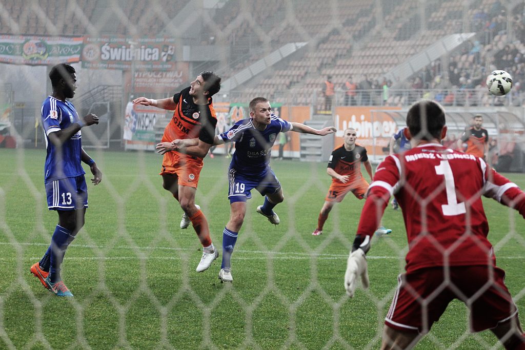 Wielki derbowy triumf Miedzi! Lubin zdobyty!