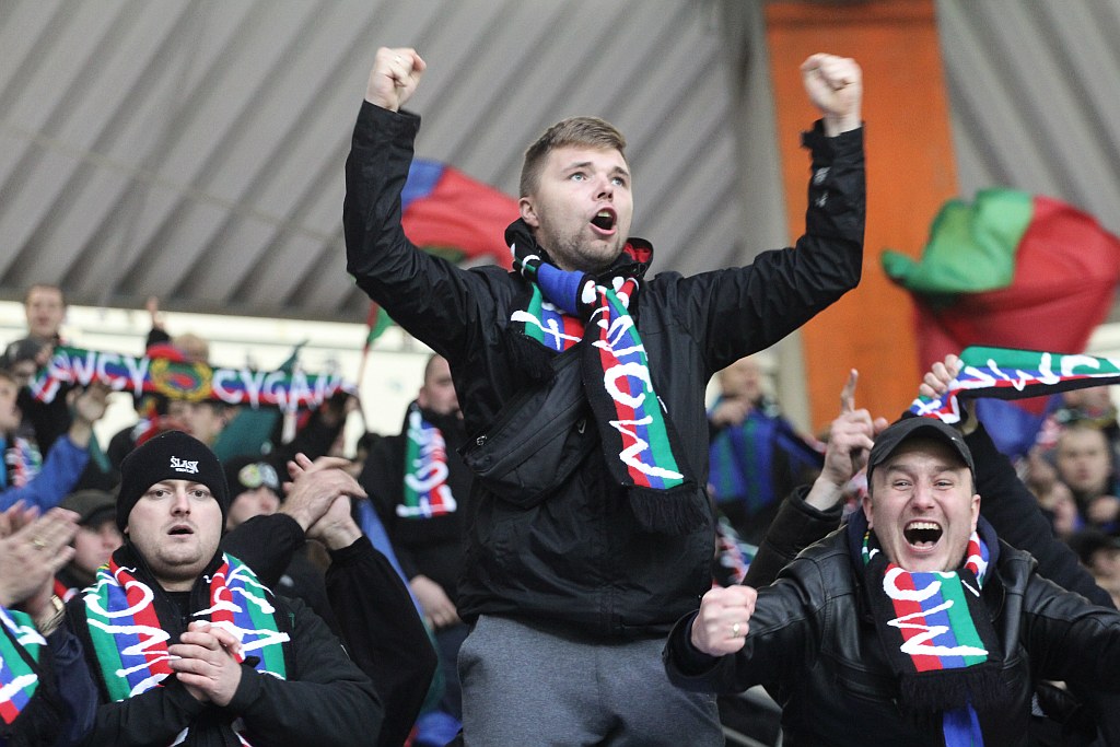 Wielki derbowy triumf Miedzi! Lubin zdobyty!