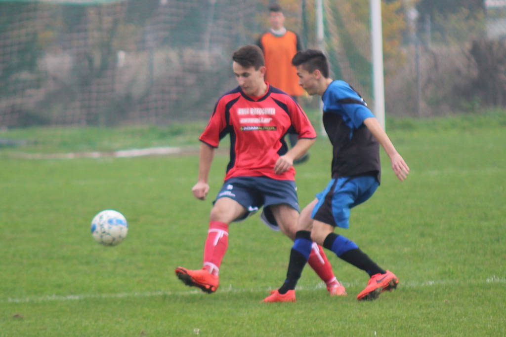Klasa B: Unia -	 Cicha Woda 1:0 (0:0)
