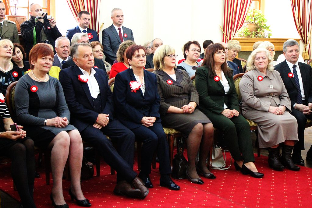 Legniczanie odznaczeni przez Komorowskiego