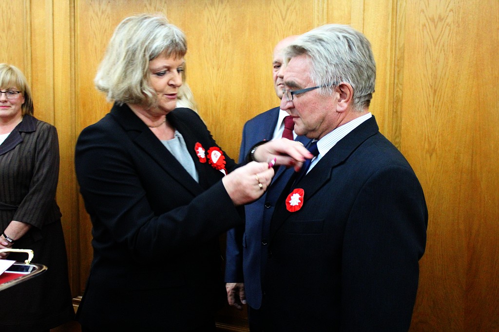 Legniczanie odznaczeni przez Komorowskiego