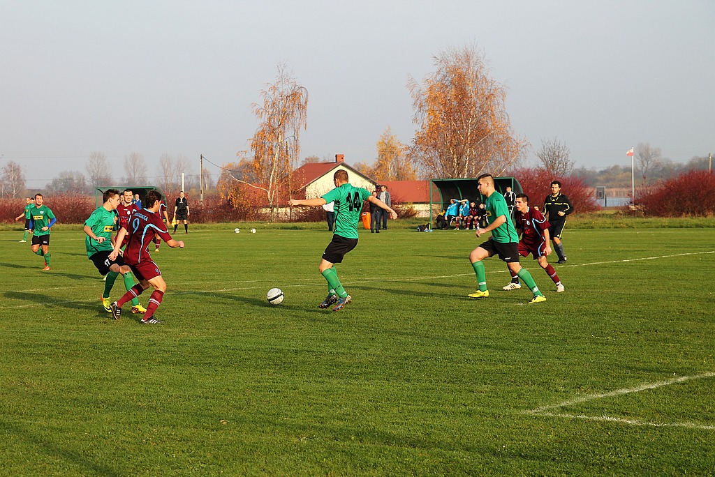 Klasa A: Mewa - Dąb 0:7