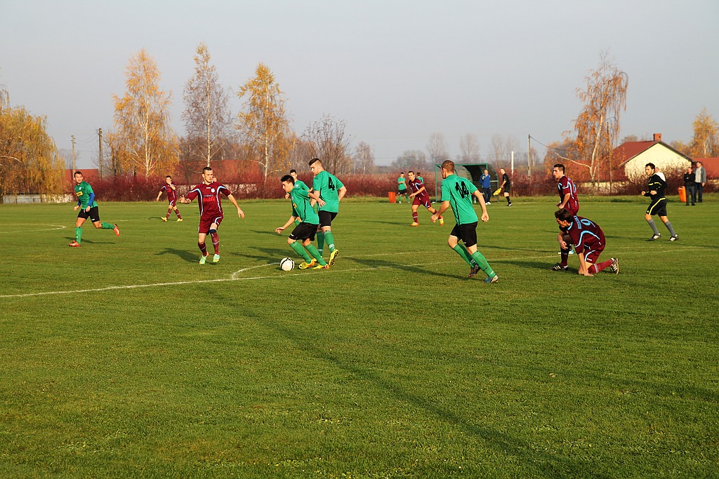 Klasa A: Mewa - Dąb 0:7