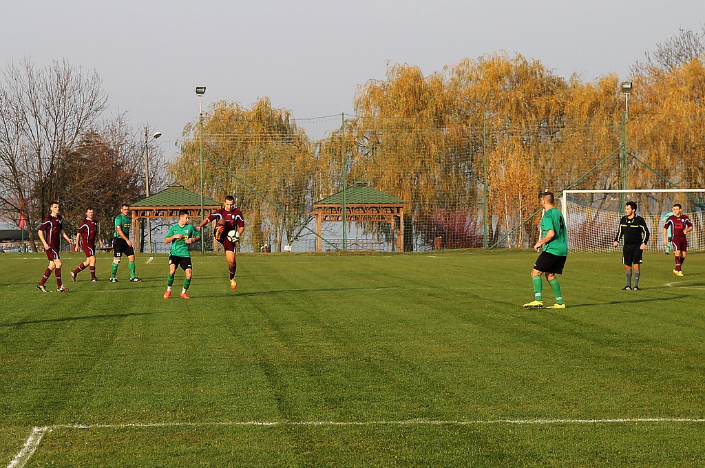 Klasa A: Mewa - Dąb 0:7
