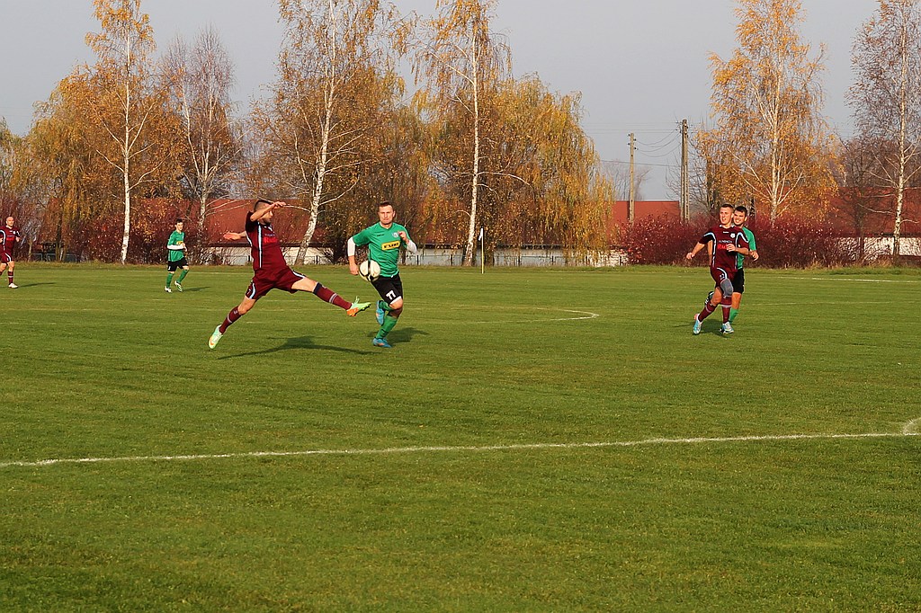 Klasa A: Mewa - Dąb 0:7