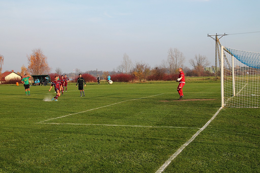 Klasa A: Mewa - Dąb 0:7