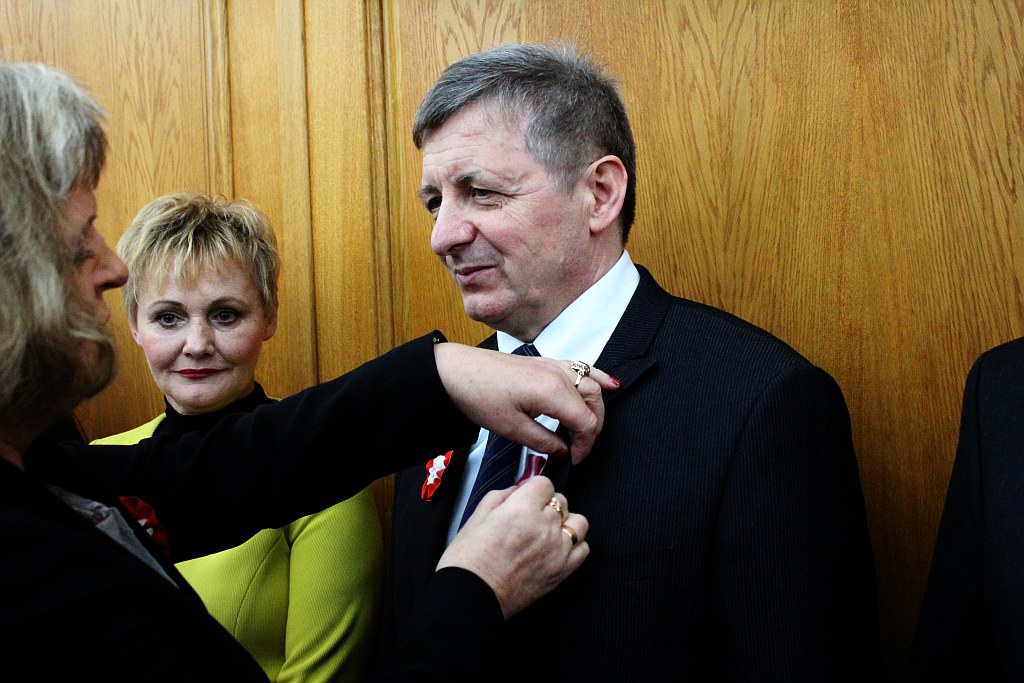 Legniczanie odznaczeni przez Komorowskiego