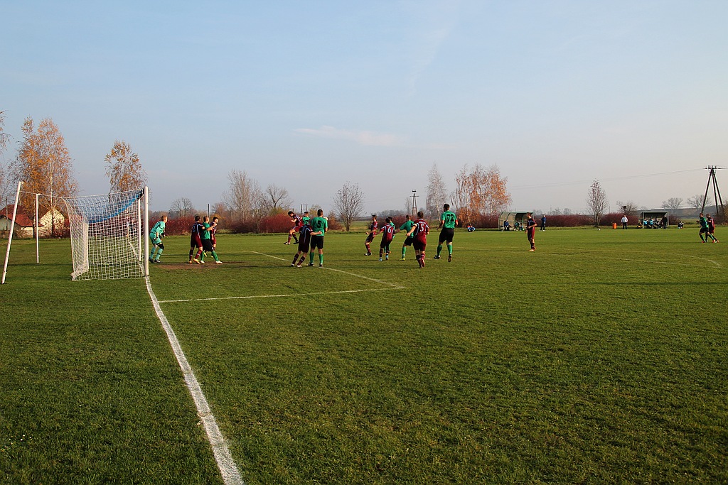Klasa A: Mewa - Dąb 0:7