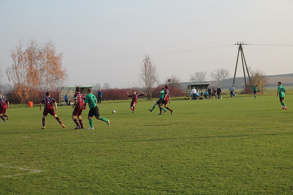 Klasa A: Mewa - Dąb 0:7