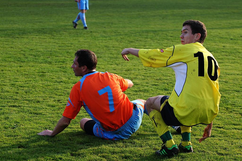 Okręgówka: Iskra -  KS Legnickie Pole 4:2