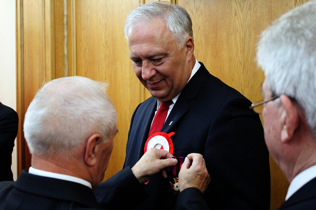 Legniczanie odznaczeni przez Komorowskiego