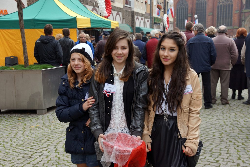 Uczniowie klas mundurowych ślubowali w Rynku