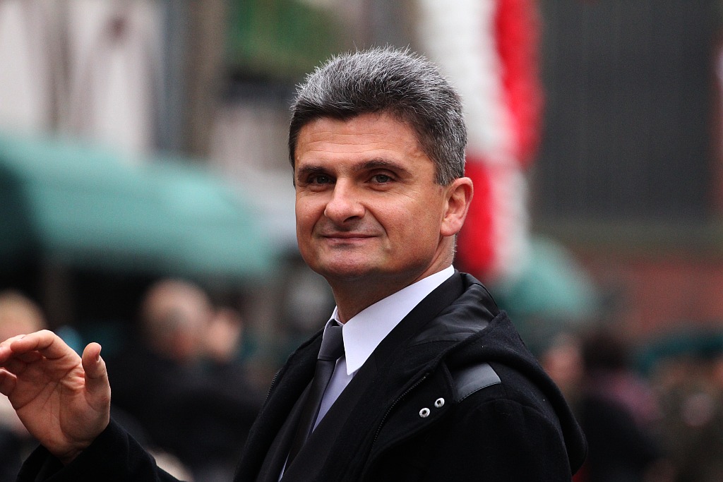 Uczniowie klas mundurowych ślubowali w Rynku