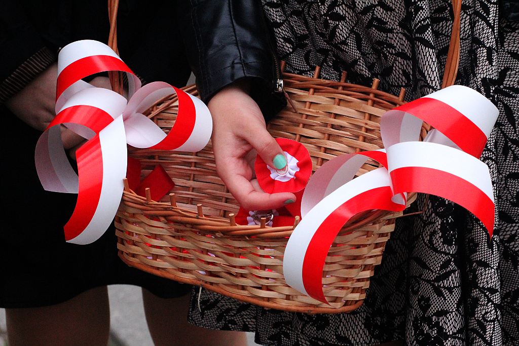 Uczniowie klas mundurowych ślubowali w Rynku