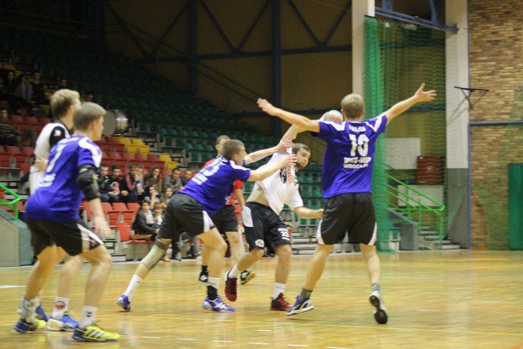 Siódemka Miedź Legnica - MKS MOS Wrocław 23:26