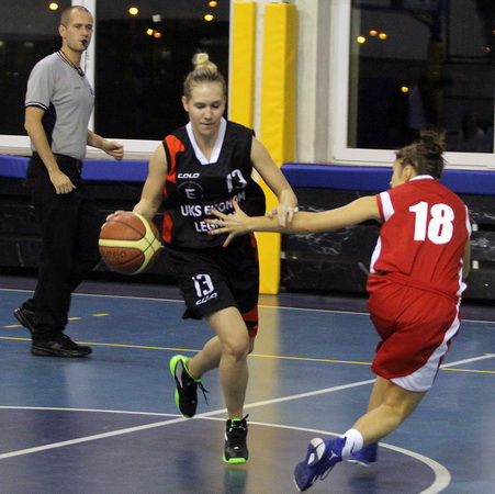 Wichoś Jelenia Góra - Ekonom Legnica 57:74