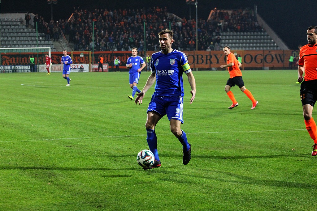 Midzierski uratował Miedź. Derby na remis