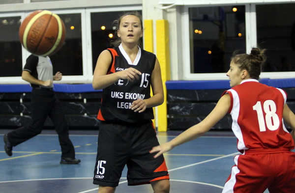 Wichoś Jelenia Góra - Ekonom Legnica 57:74