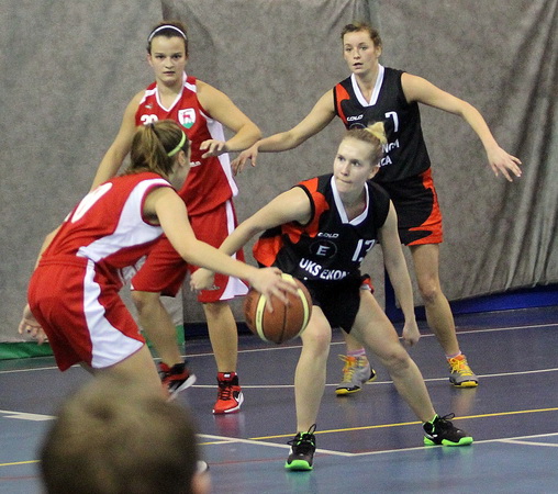 Wichoś Jelenia Góra - Ekonom Legnica 57:74