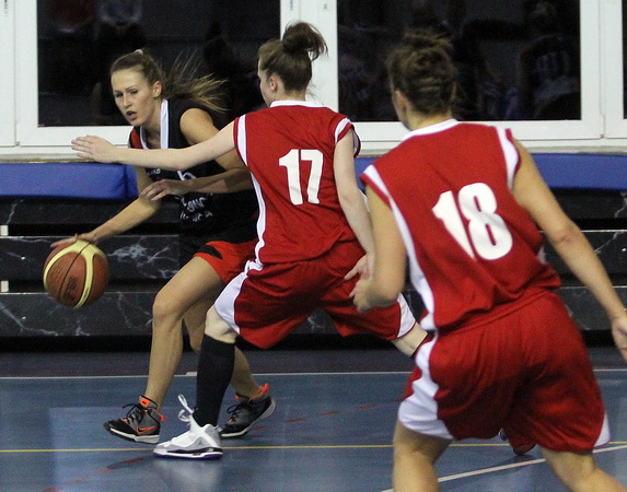 Wichoś Jelenia Góra - Ekonom Legnica 57:74