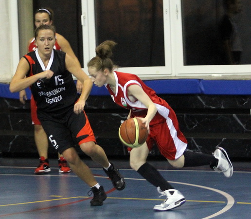 Wichoś Jelenia Góra - Ekonom Legnica 57:74