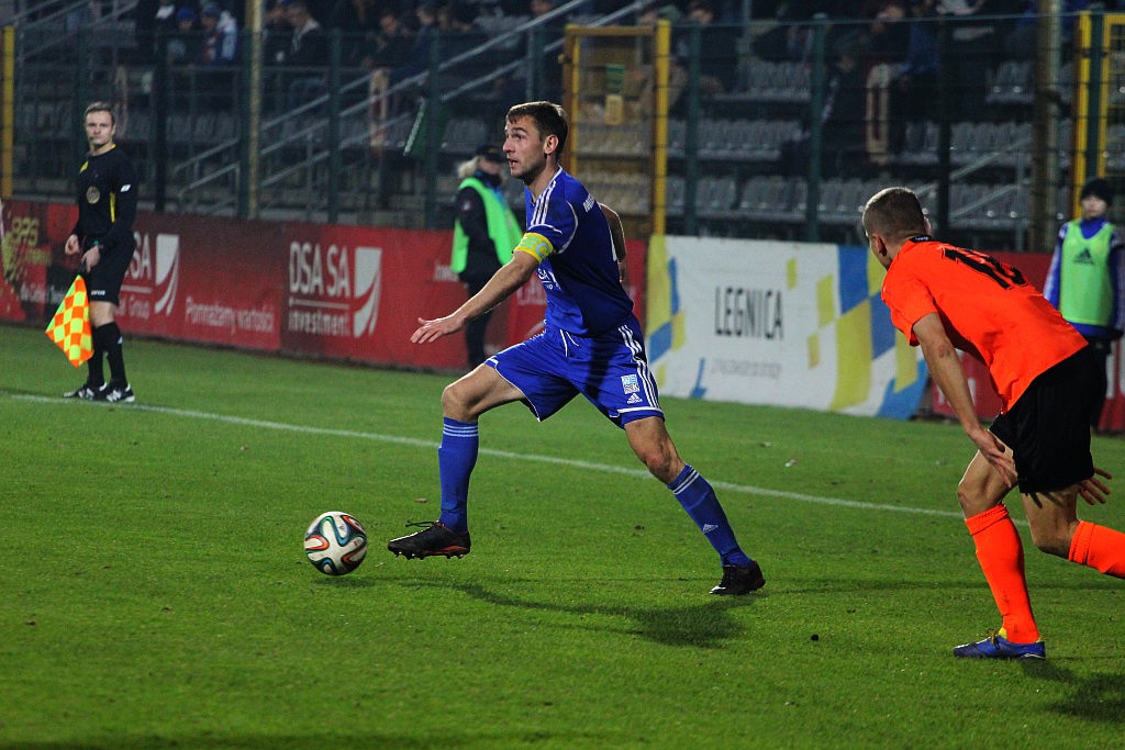 Midzierski uratował Miedź. Derby na remis
