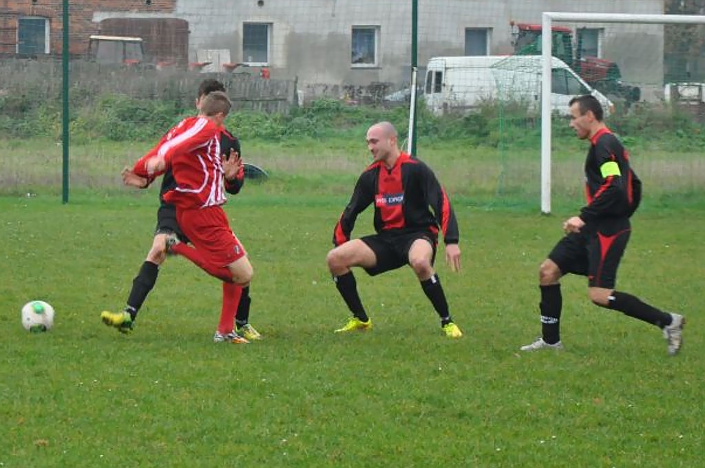 Klasa A: Grom - Prochowiczanka 0:3
