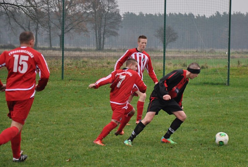 Klasa A: Grom - Prochowiczanka 0:3
