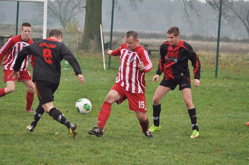 Klasa A: Grom - Prochowiczanka 0:3
