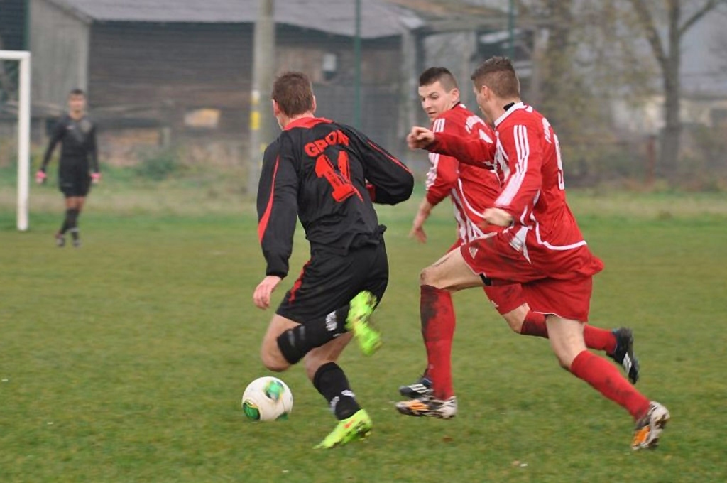 Klasa A: Grom - Prochowiczanka 0:3
