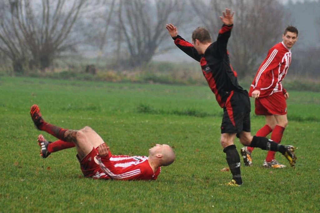 Klasa A: Grom - Prochowiczanka 0:3
