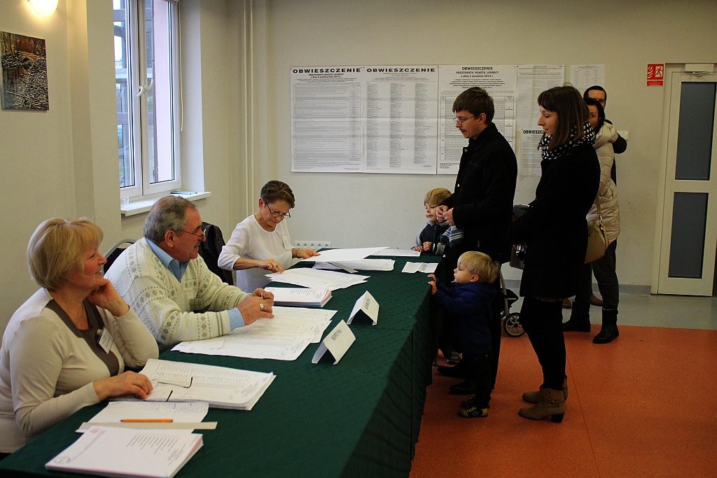 Wybory samorządowe w Legnicy cz1