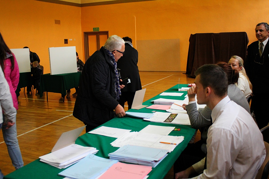 Wybory samorządowe w Legnicy cz1