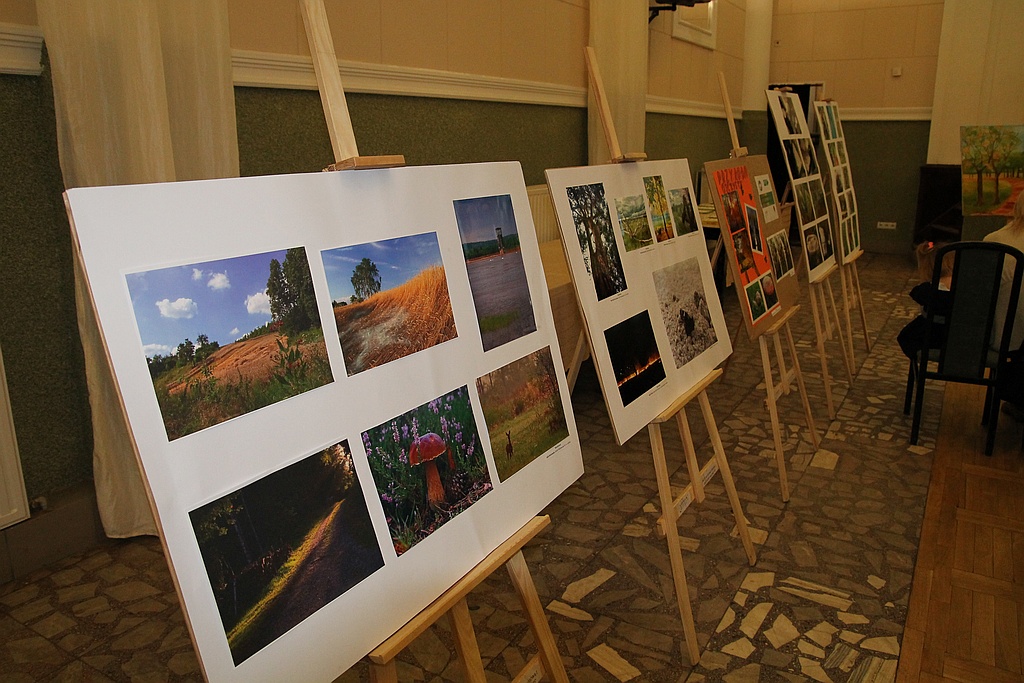 Przyroda ojczysta pędzlem i obiektywem