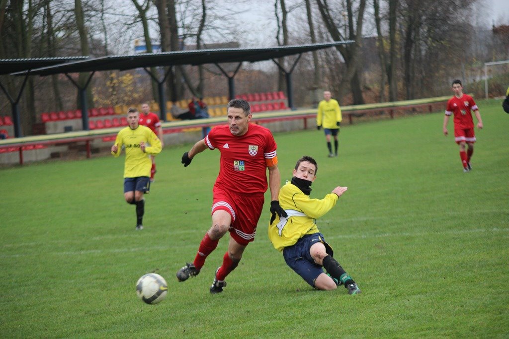 Okręgówka: Iskra - GKS Męcinka 3:1 (2:1)