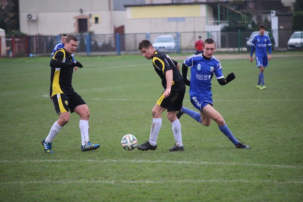 IV liga: Miedź II – LZS Stary Śleszów 5:1 (2:1)