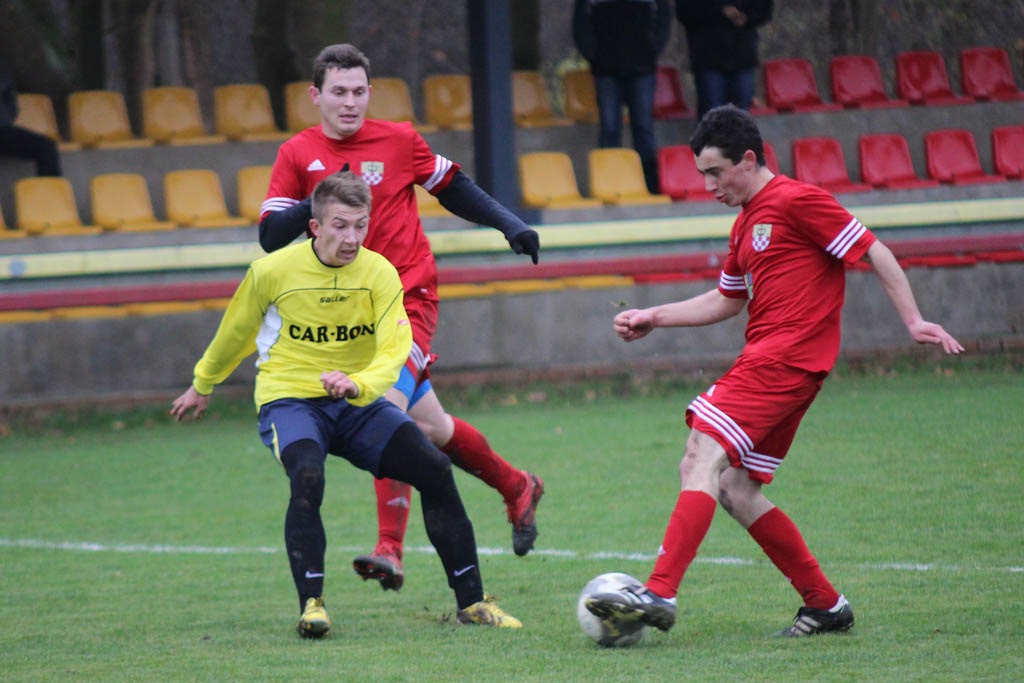 Okręgówka: Iskra - GKS Męcinka 3:1 (2:1)