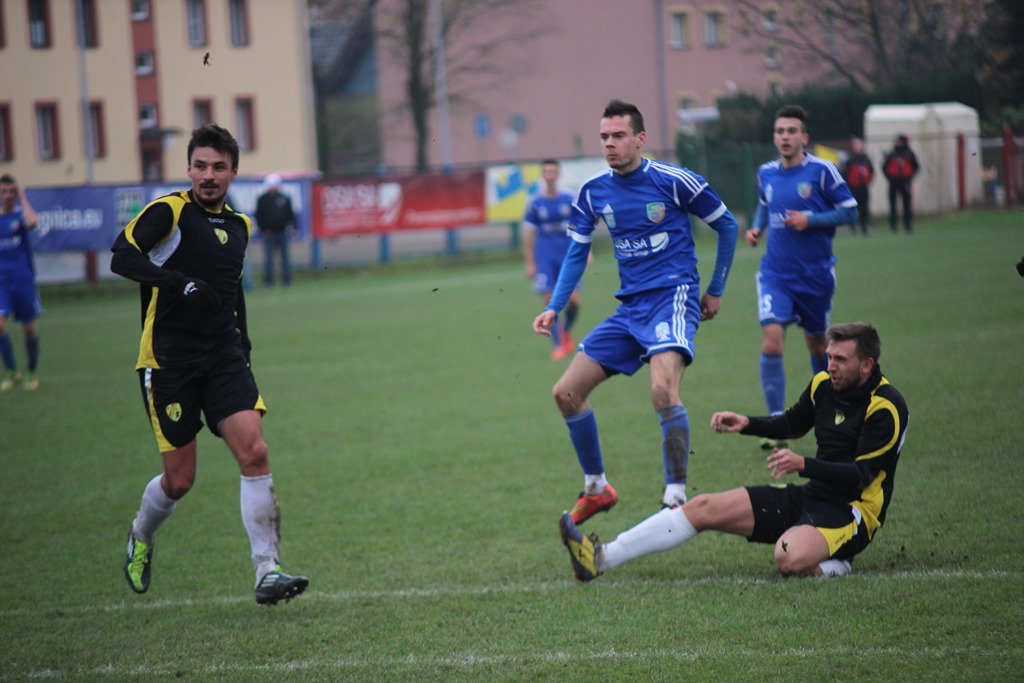 IV liga: Miedź II – LZS Stary Śleszów 5:1 (2:1)