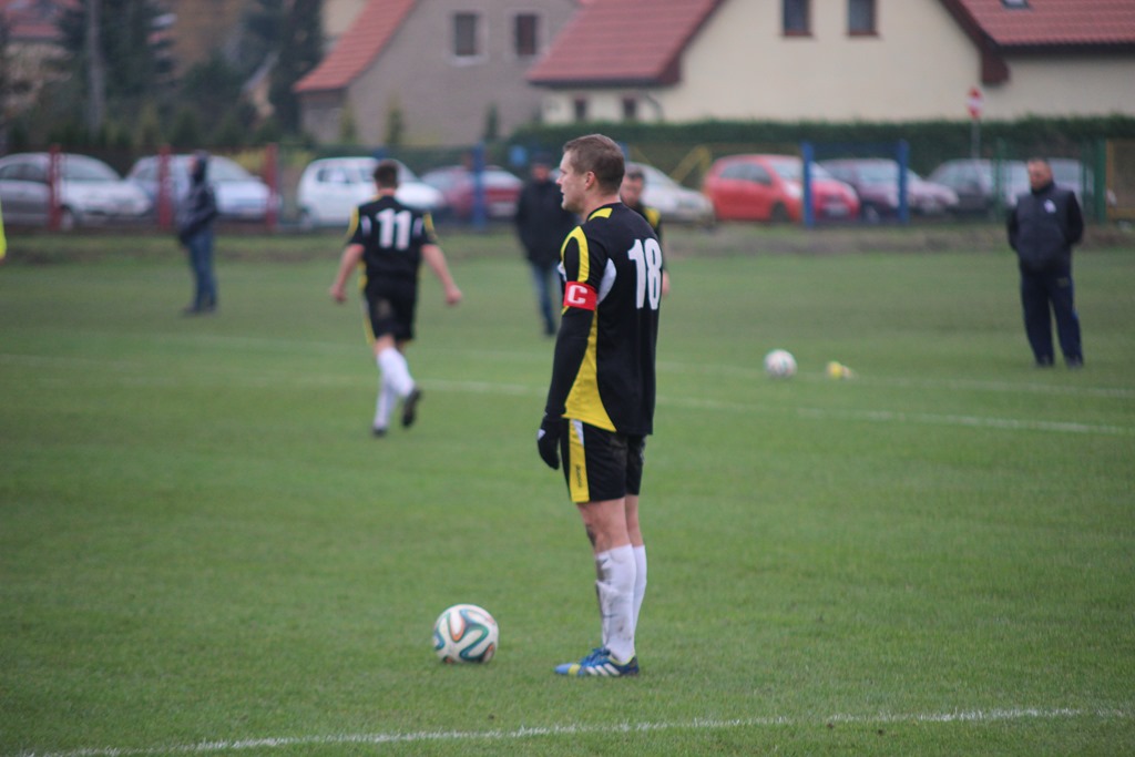 IV liga: Miedź II – LZS Stary Śleszów 5:1 (2:1)