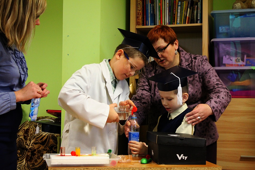 Pasowanie uczniów w szkole 