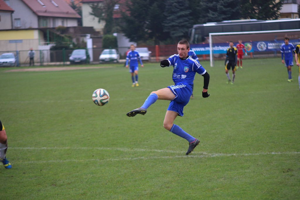 IV liga: Miedź II – LZS Stary Śleszów 5:1 (2:1)
