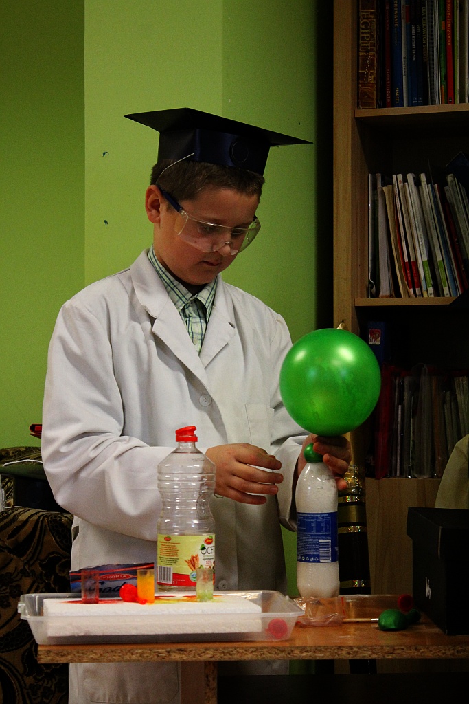 Pasowanie uczniów w szkole 