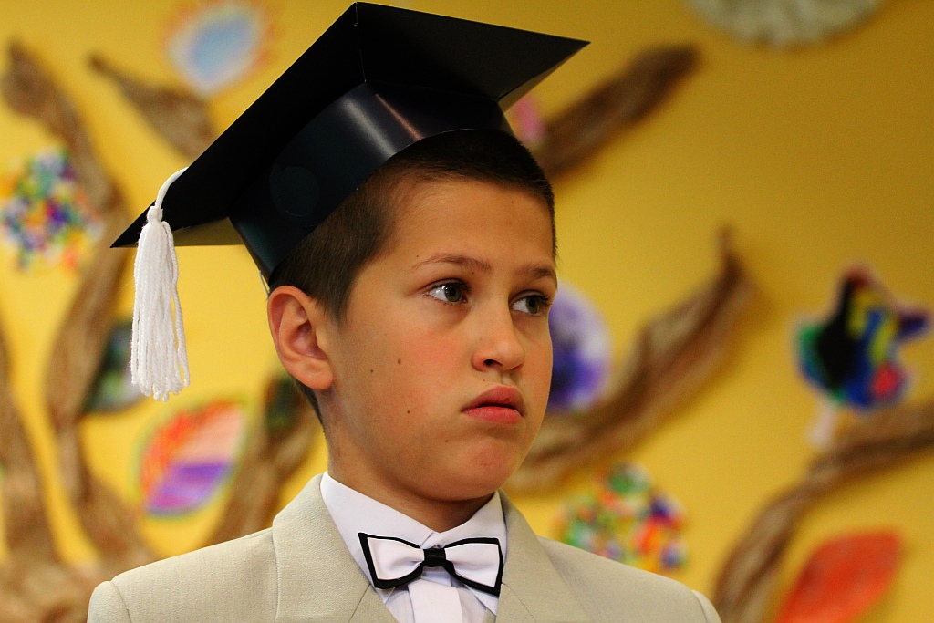 Pasowanie uczniów w szkole 