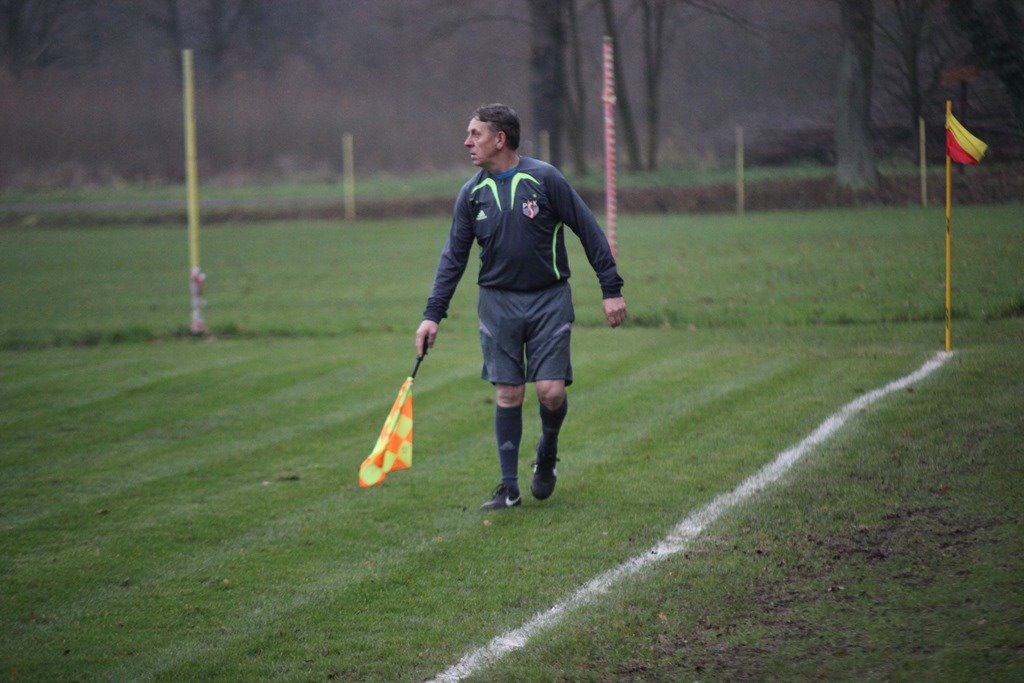 Okręgówka: Iskra - GKS Męcinka 3:1 (2:1)