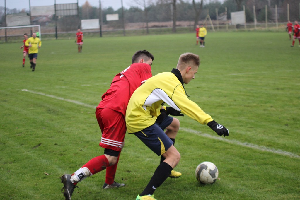 Okręgówka: Iskra - GKS Męcinka 3:1 (2:1)