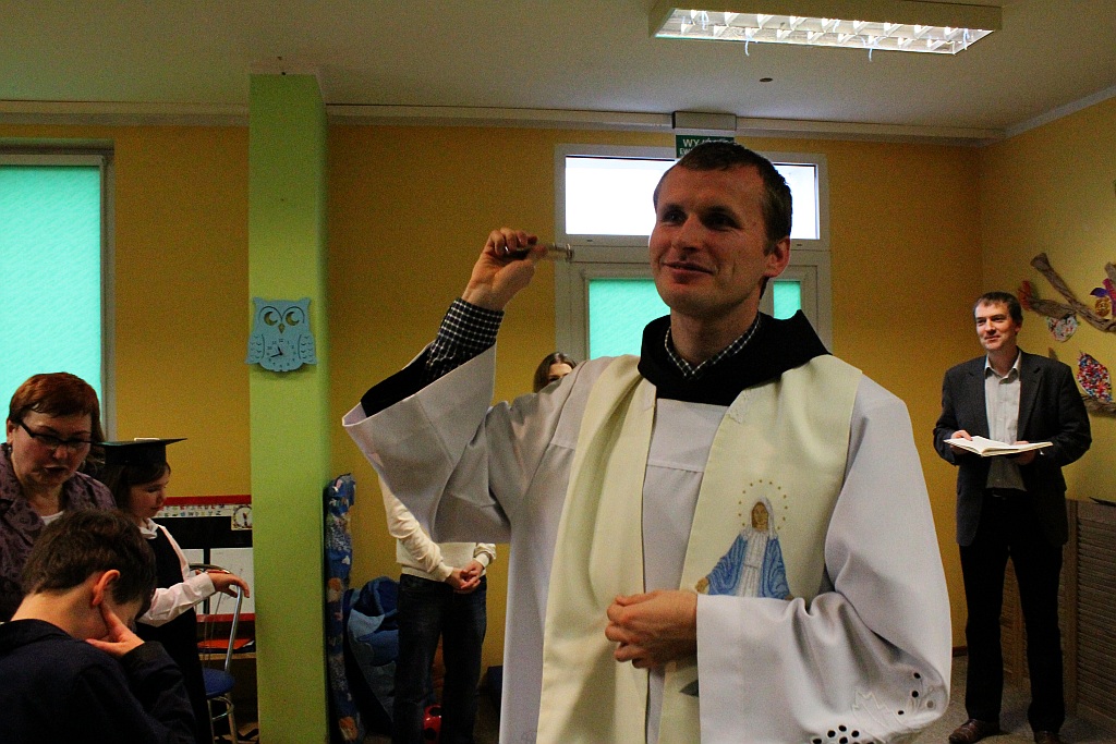 Pasowanie uczniów w szkole 