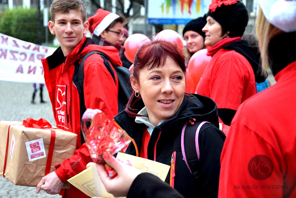 Czerwoni Mikołaje ze Szlachetnej Paczki