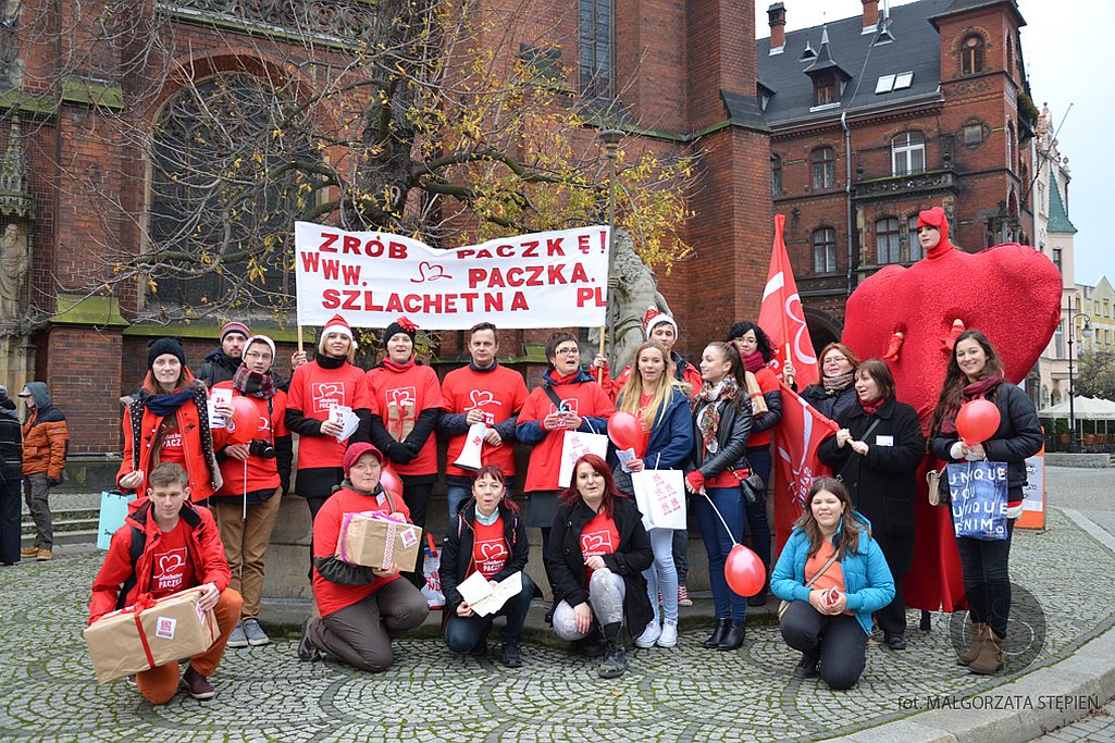 Czerwoni Mikołaje ze Szlachetnej Paczki
