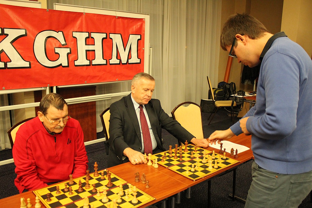 Symultana szachowa z arcymistrzem