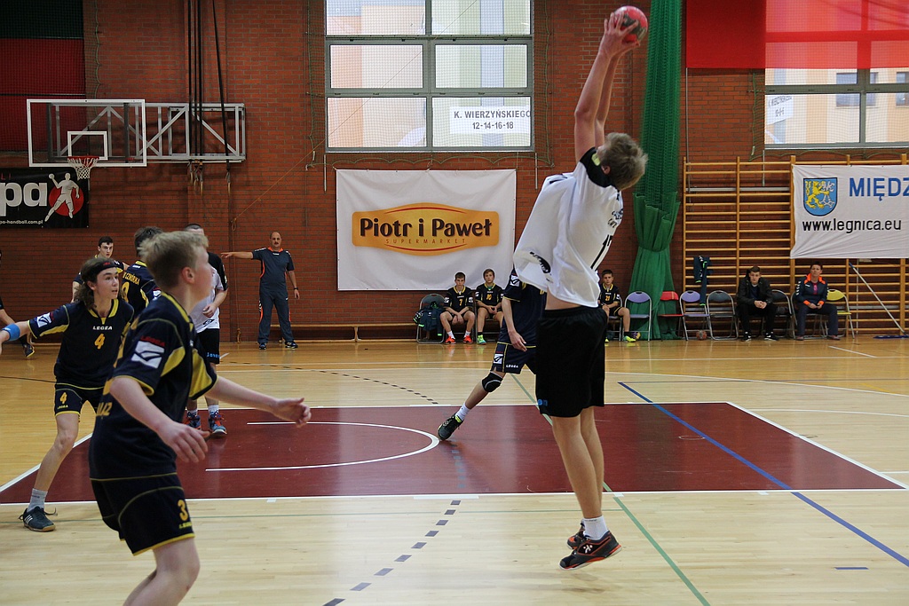 Siódemka Miedź Legnica - Vive Tauron Kielce 15:20